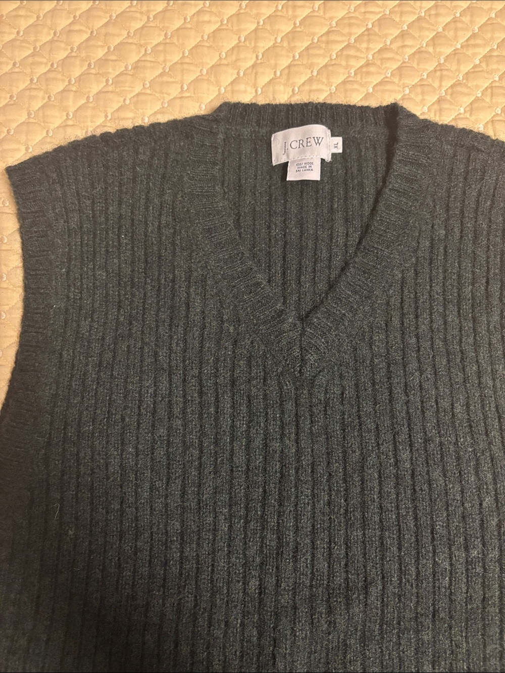 J. Crew Men’s Dark Hunter Green Ribbed V-Neck Sweater Vest